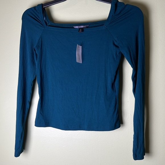 Banana Republic Green crap top Blouse - Picture 2 of 5